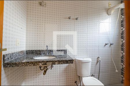 Casa à venda com 150m², 3 quartos e 2 vagas Casa à venda com 150m², 3 quartos e 2 vagasBanheiro da Suíte