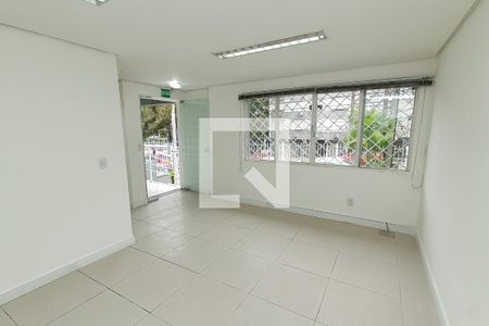 Casa para alugar com 230m², 4 quartos e 1 vagaSala