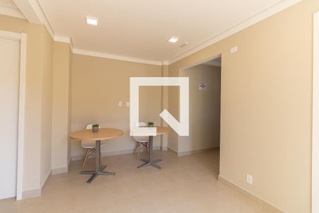 Apartamento à venda com 37m², 2 quartos e sem vaga Apartamento à venda com 37m², 2 quartos e sem vagaSalão de Festas