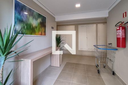 Apartamento à venda com 37m², 2 quartos e sem vaga Apartamento à venda com 37m², 2 quartos e sem vagaHall de Entrada