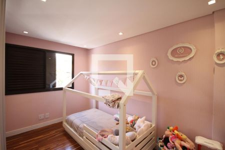 Apartamento à venda com 167m², 3 quartos e 3 vagasQuarto 2