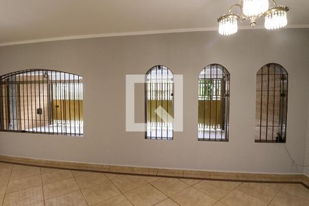 Sala de casa para alugar com 4 quartos, 293m² em Vila Rosalia, Guarulhos