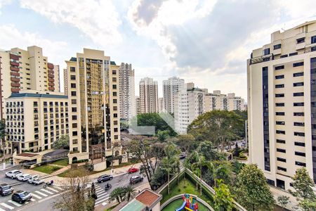 Vista de apartamento à venda com 3 quartos, 180m² em Jardim Londrina, São Paulo