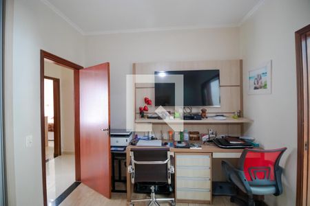 Casa à venda com 387m², 3 quartos e 4 vagas Casa à venda com 387m², 3 quartos e 4 vagasQuarto 02