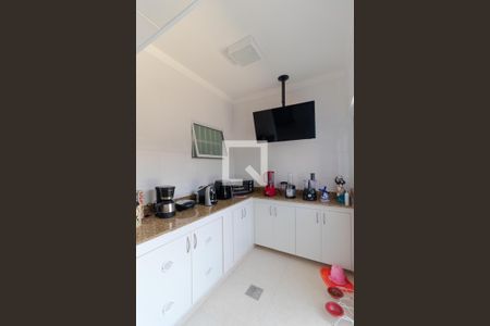 Casa à venda com 387m², 3 quartos e 4 vagas Casa à venda com 387m², 3 quartos e 4 vagasCozinha