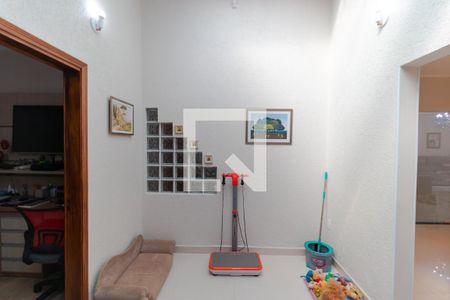 Casa à venda com 387m², 3 quartos e 4 vagas Casa à venda com 387m², 3 quartos e 4 vagasÁrea de Luz
