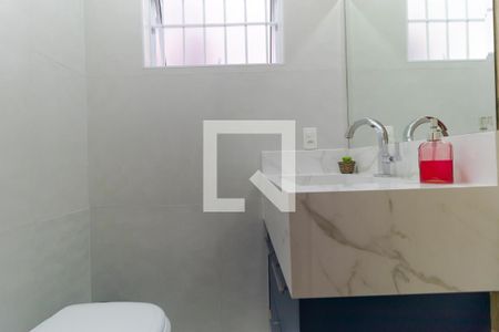 Casa à venda com 387m², 3 quartos e 4 vagas Casa à venda com 387m², 3 quartos e 4 vagasLavabo