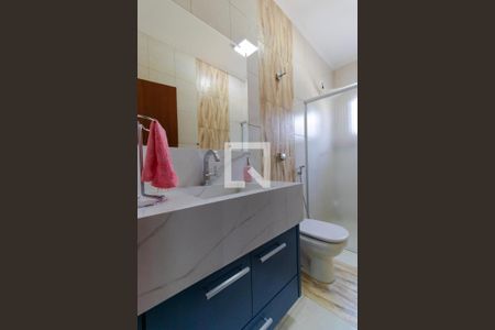 Casa à venda com 387m², 3 quartos e 4 vagas Casa à venda com 387m², 3 quartos e 4 vagasBanheiro 01