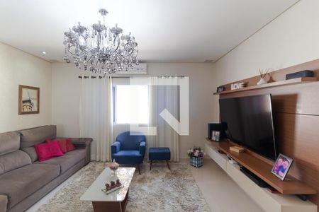 Sala de TV de casa à venda com 3 quartos, 387m² em Jardim Eulina, Campinas