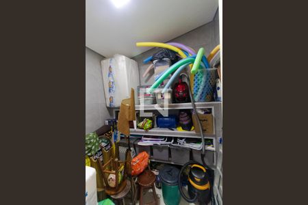 Casa à venda com 387m², 3 quartos e 4 vagas Casa à venda com 387m², 3 quartos e 4 vagasQuarto de Despejo