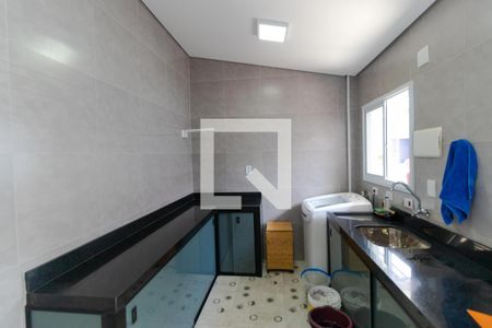 Casa à venda com 387m², 3 quartos e 4 vagas Casa à venda com 387m², 3 quartos e 4 vagasÁrea de Serviço