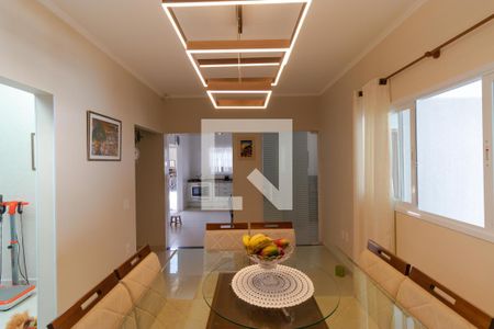 Casa à venda com 387m², 3 quartos e 4 vagas Casa à venda com 387m², 3 quartos e 4 vagasSala de Jantar