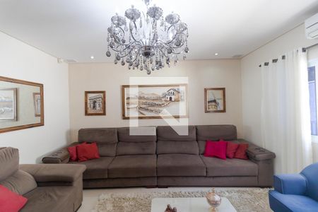 Sala de TV de casa para alugar com 3 quartos, 387m² em Jardim Eulina, Campinas