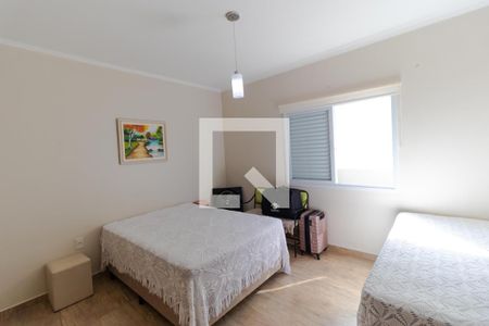 Casa à venda com 387m², 3 quartos e 4 vagas Casa à venda com 387m², 3 quartos e 4 vagasQuarto 01