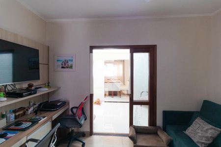 Casa à venda com 387m², 3 quartos e 4 vagas Casa à venda com 387m², 3 quartos e 4 vagasQuarto 02