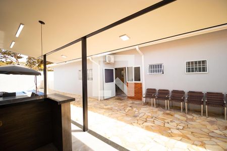 Casa à venda com 387m², 3 quartos e 4 vagas Casa à venda com 387m², 3 quartos e 4 vagasChurrasqueira