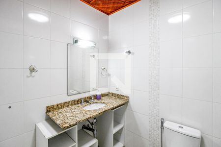 Casa à venda com 129m², 2 quartos e 1 vagaBanheiro