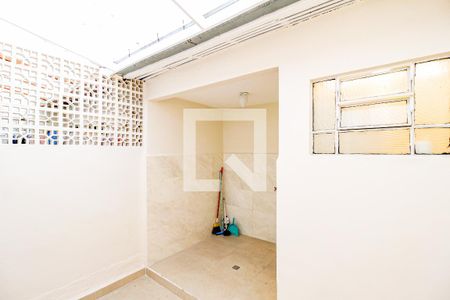 Casa à venda com 129m², 2 quartos e 1 vagaQuintal