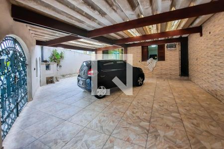 Casa à venda com 225m², 3 quartos e 5 vagasGaragem