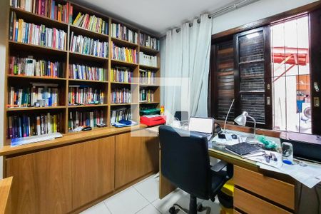 Casa à venda com 225m², 3 quartos e 5 vagasQuarto