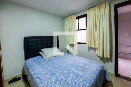 Casa à venda com 225m², 3 quartos e 5 vagasSuíte 1