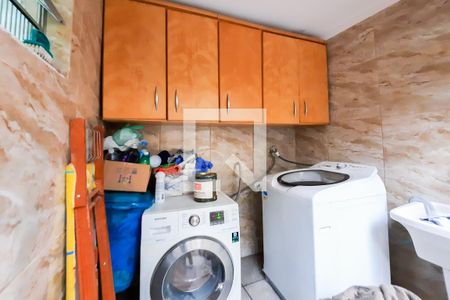 Casa à venda com 225m², 3 quartos e 5 vagasÁrea de Serviço