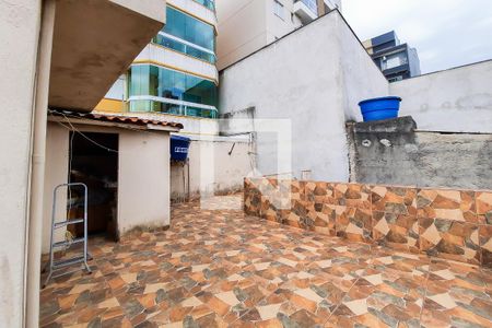 Casa à venda com 225m², 3 quartos e 5 vagasVaranda