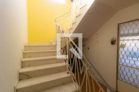 Escada de casa à venda com 5 quartos, 450m² em Méier, Rio de Janeiro