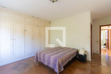 Quarto suite de casa à venda com 5 quartos, 450m² em Méier, Rio de Janeiro