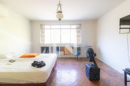 Casa à venda com 450m², 5 quartos e 3 vagas Casa à venda com 450m², 5 quartos e 3 vagasQuarto 2