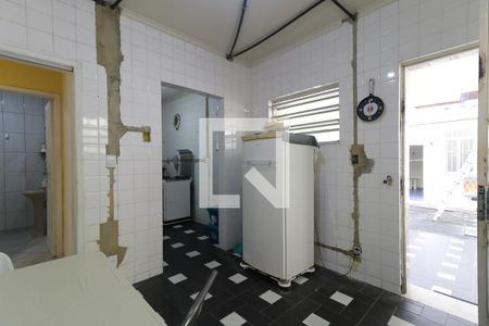 Casa à venda com 450m², 5 quartos e 3 vagas Casa à venda com 450m², 5 quartos e 3 vagasCozinha