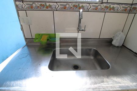 Casa para alugar com 25m², 1 quarto e 1 vagaPia da cozinha