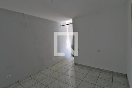 Quarto de casa para alugar com 1 quarto, 25m² em Vila Romano, São Paulo