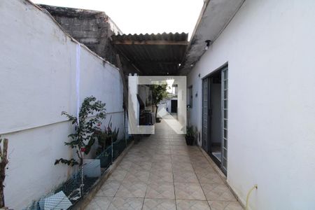 Casa para alugar com 25m², 1 quarto e 1 vagaQuintal lateral