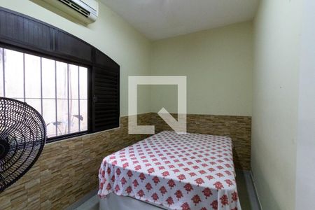 Suíte 1 de casa para alugar com 4 quartos, 150m² em Aviação, Praia Grande