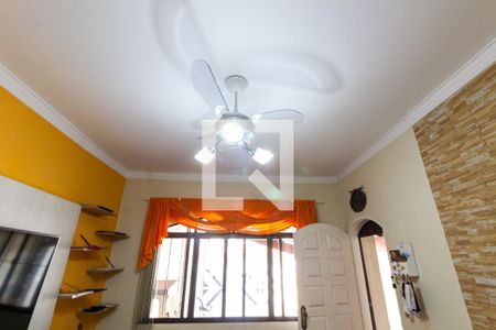 Detalhe da sala de estar de casa para alugar com 4 quartos, 150m² em Aviação, Praia Grande