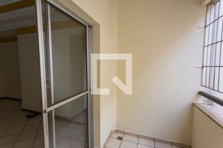 Varanda de apartamento para alugar com 2 quartos, 120m² em Santa Mônica, Uberlândia