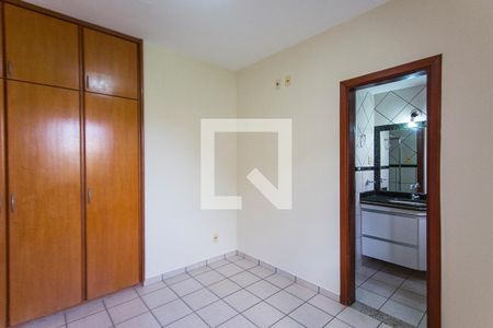 Apartamento para alugar com 120m², 2 quartos e 1 vaga Apartamento para alugar com 120m², 2 quartos e 1 vagaSuite