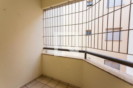Varanda de apartamento para alugar com 2 quartos, 120m² em Santa Mônica, Uberlândia
