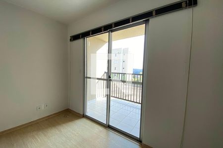 Porta Janela da Sala de apartamento para alugar com 2 quartos, 48m² em Duque de Caxias, São Leopoldo