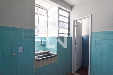 Apartamento à venda com 86m², 3 quartos e 1 vagaÁrea de Serviço