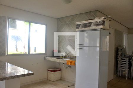 Apartamento para alugar com 48m², 2 quartos e 1 vaga Apartamento para alugar com 48m², 2 quartos e 1 vagaÁrea comum - Salão de festas