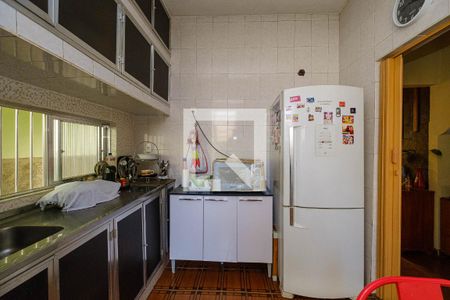 Casa de condomínio à venda com 170m², 4 quartos e 1 vaga Casa de condomínio à venda com 170m², 4 quartos e 1 vagaCozinha