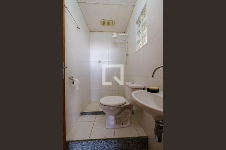 Casa de condomínio à venda com 170m², 4 quartos e 1 vaga Casa de condomínio à venda com 170m², 4 quartos e 1 vagaBanheiro do Terraço