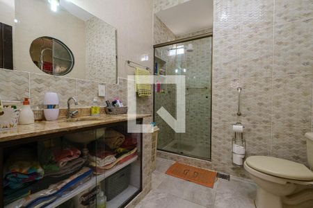 Casa de condomínio à venda com 170m², 4 quartos e 1 vaga Casa de condomínio à venda com 170m², 4 quartos e 1 vagaBanheiro Social