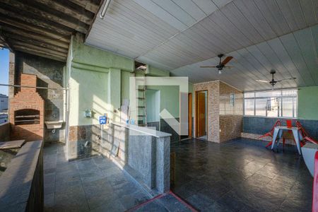 Casa de condomínio à venda com 170m², 4 quartos e 1 vaga Casa de condomínio à venda com 170m², 4 quartos e 1 vagaTerraço