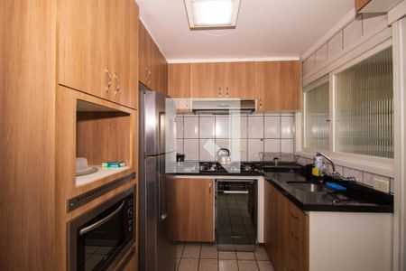 Apartamento à venda com 191m², 3 quartos e 1 vagaCozinha e Área de Serviço