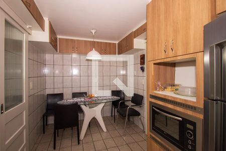 Apartamento à venda com 191m², 3 quartos e 1 vagaCozinha e Área de Serviço