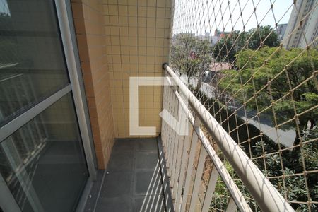 Sacada de apartamento para alugar com 3 quartos, 61m² em Cidade Patriarca, São Paulo