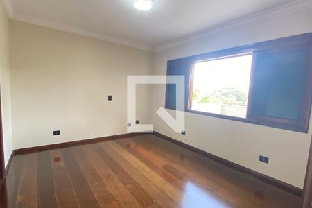 Casa de condomínio à venda com 500m², 4 quartos e 6 vagasSuíte 2